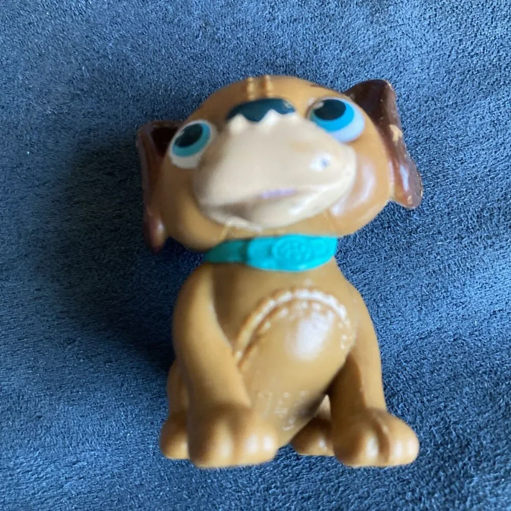 Disney Junior Doc McStuffins Findo Dog Just Play Poseable Pet Figure Toy
